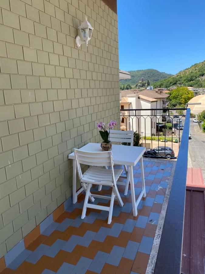 Casa Vacanze La Pergola Itri Exteriör bild